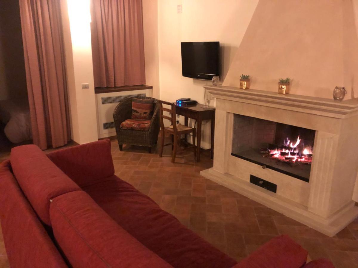 La Dimora Nel Corso Hotell Montepulciano Stazione Eksteriør bilde